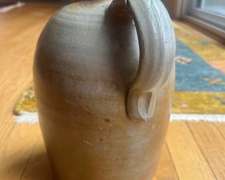 E.B. Taylor Richmond crock 