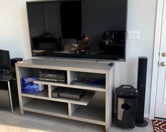 Sony 75" Smart TV $800