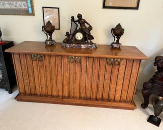 Another fine Henredon Piece