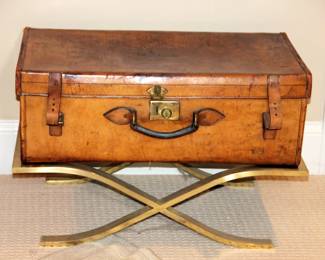 Decorative Luggage with Rack