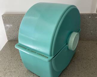 1950s turquoise Rolodex style recipe file, filled with recipes! $13