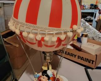 Vintage "air balloon" lamp