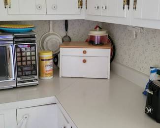 Microwave and other kitchen