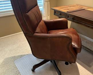 SEVEN SEAS Leather Office Chair