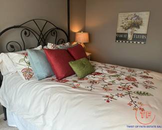 Cast-Iron Queen Size Canopy Bed (Bedding Included)