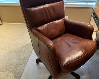 SEVEN SEAS Leather Office Chair