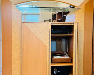 Large-scale Art Deco Style Wall Unit