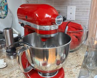 Kitchen Aid Deluxe mixer 