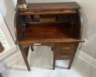 Miniature roll top desk