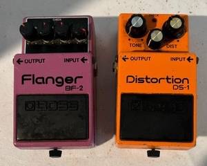 Boss Digital Flanger and Distortion Guitar Effects including:

*Distortion DS-1

*Flanger BF-2