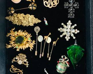 Vintage Pins