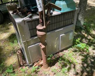 RED JACKET WELL PUMP