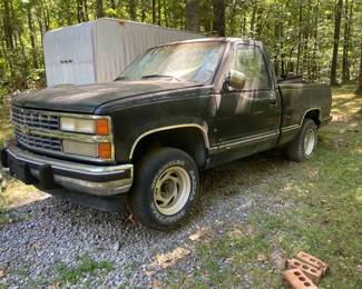 1990 Chevrolet C1500 Pickup Truck