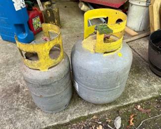 2 PROPANE TANKS