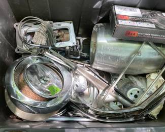 TOTE OF MISC AUTO PARTS