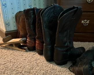 Various cowboy boots