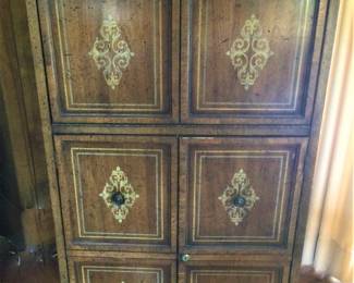 W& Sloan Vintage Bar