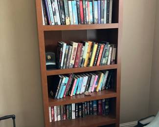Bookcase w books