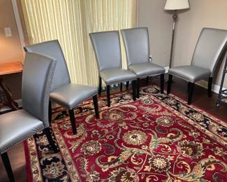 Set of 6 dining chairs