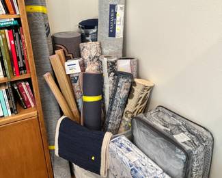 Lots of different size rugs brand-new