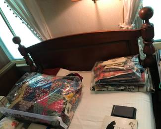 Vintage cannonball bed…double 