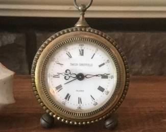 Interesting desktop clock