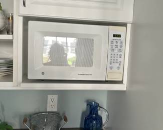 Microwave pool house