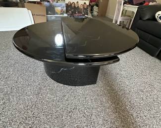 Coffee table modern black
