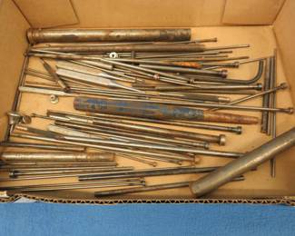 Lot 485. Contents from a machinists drawer