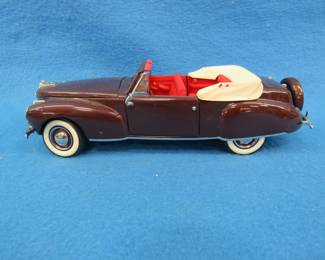 Lot 453. Unidentified Franklin Mint die-cast car