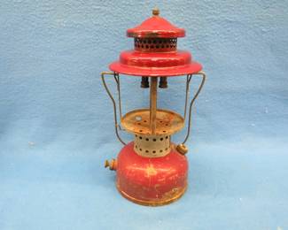 Lot 88. AGM double mantle lantern.&nbsp; Model 2572.&nbsp; Made in Albert Lea MN. No globe.