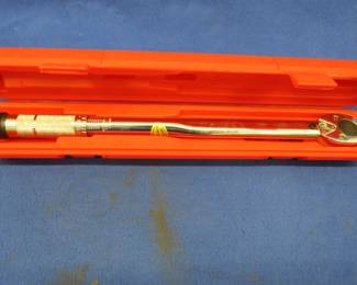 Lot 190. Pittsburg 10-150 FT-Pound torque wrench