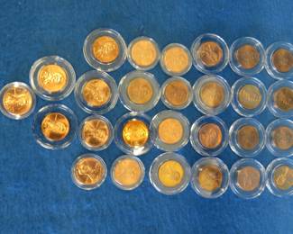 Lot 283. Twenty-five slabbed Lincoln Bicentennial Pennies