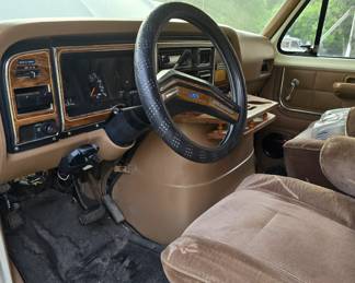 1989 Ford 350 Browning express