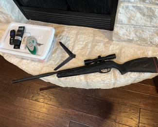Gamo air rifle w/ scope - needs repair