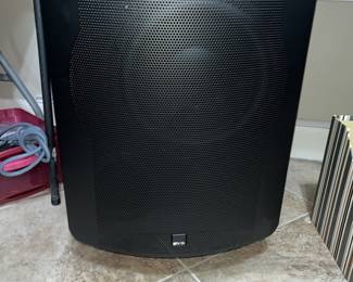 AUDIOHOLICS SVS PB-2000 subwoofer