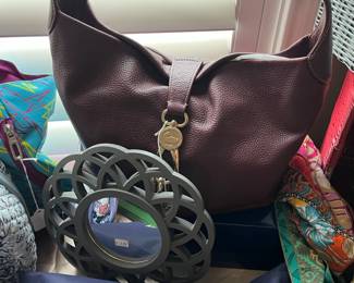 Dooney & Bourke purse