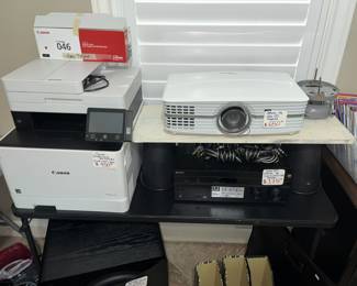 High quality electronics on this table!