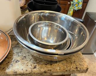 Stainless mixing bowls