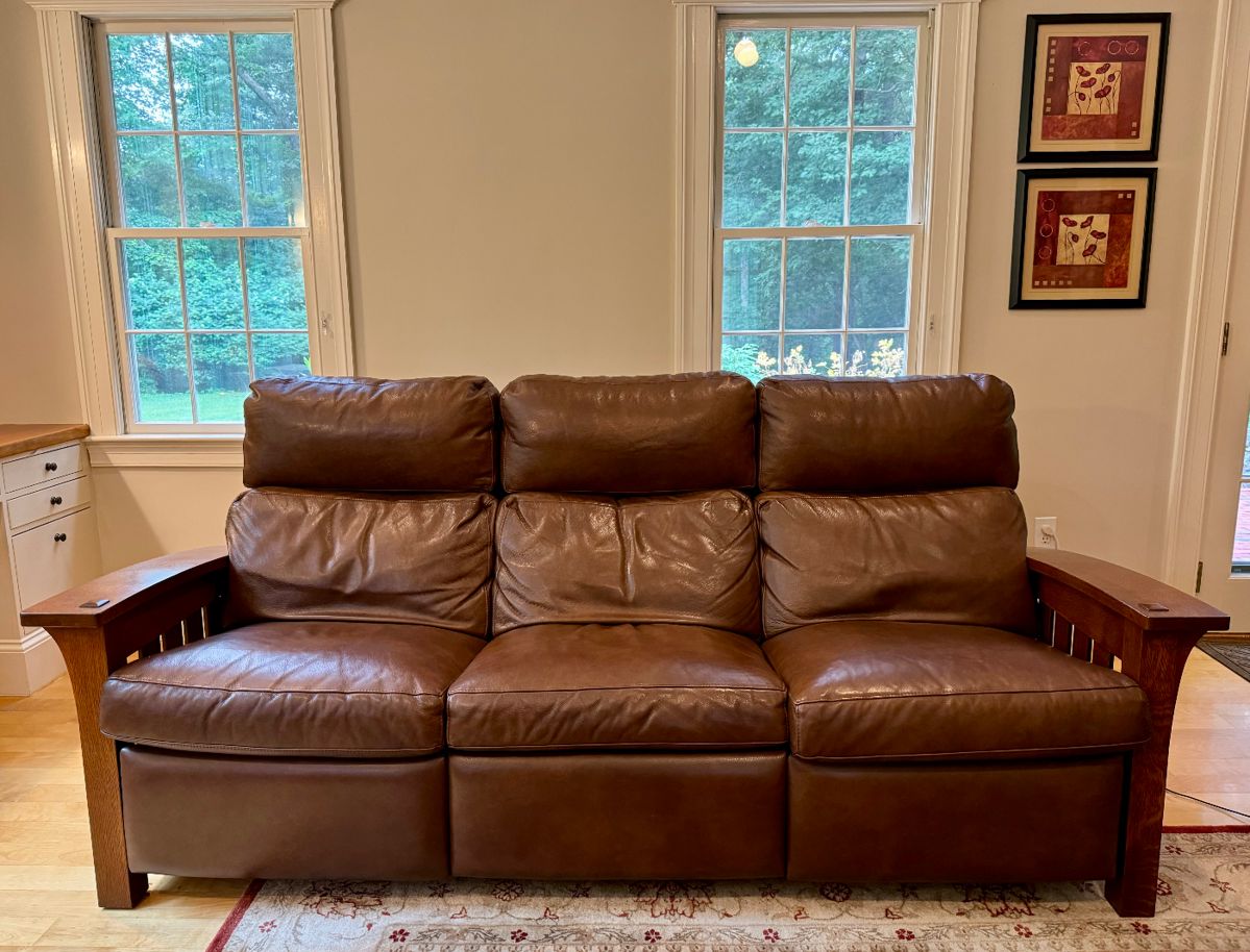 Stickley Furniture Orchard St. Power Motion Sofa
