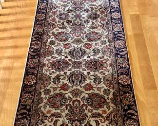 Runner (Navy, Cream, Maroon)