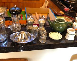 Stainless citrus reamer, S & P shakers, mini Shenango teapot