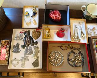 More vintage Xmas ornaments