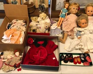 Dolls & doll clothes incl. Chatty Cathy, Tammy & Gotz