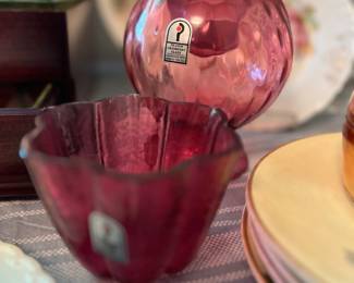 pilgrim cranberry glass