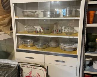 1950’s metal china keeper 