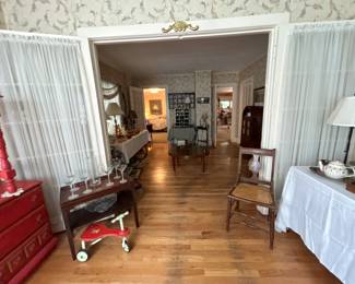 Entrance to second room.