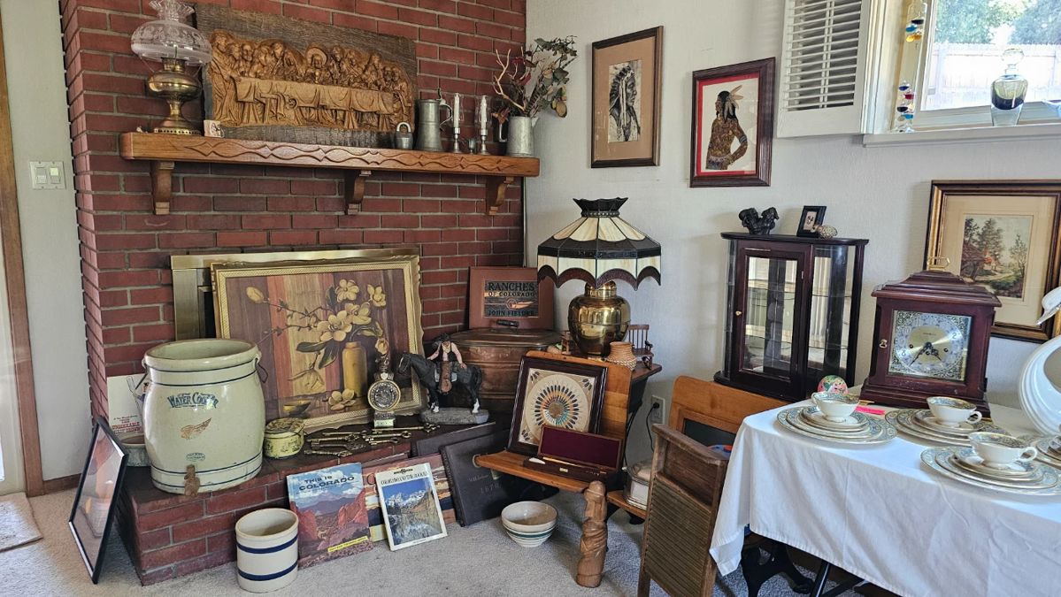 Welcome to Our Sweet Treasure's Estate Sale. MORE PICTURES COMING - Bedrooms & Jewelry 