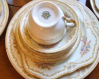 NORITAKE-Gilded Floral-48pc. 