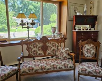 Eastlake Settee-Victorian 3 Piece